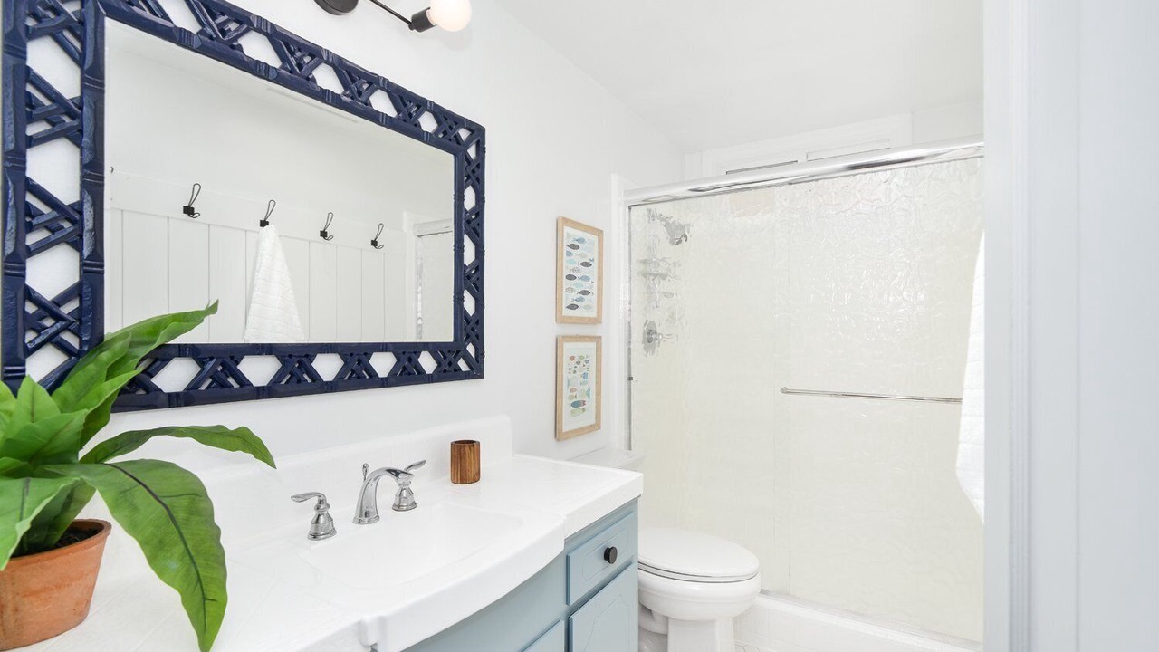 Photo of Bathroom in Santa Ana Heights