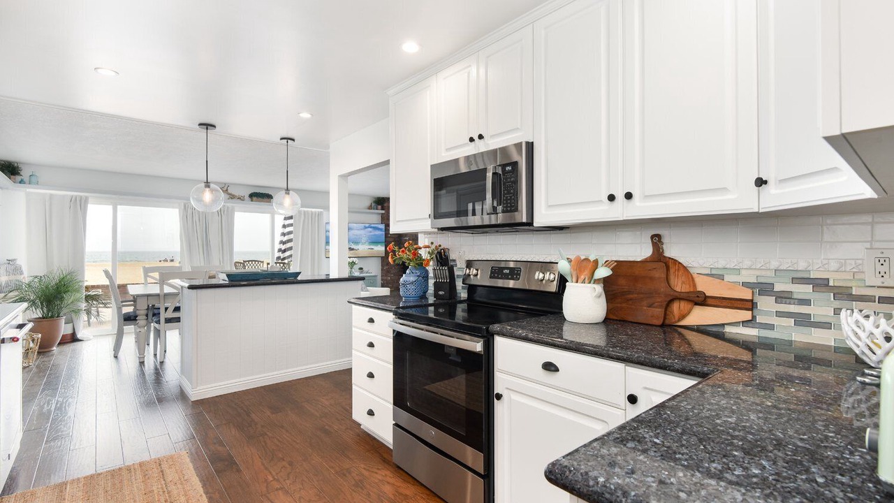 Photo of Kitchen in Santa Ana Heights