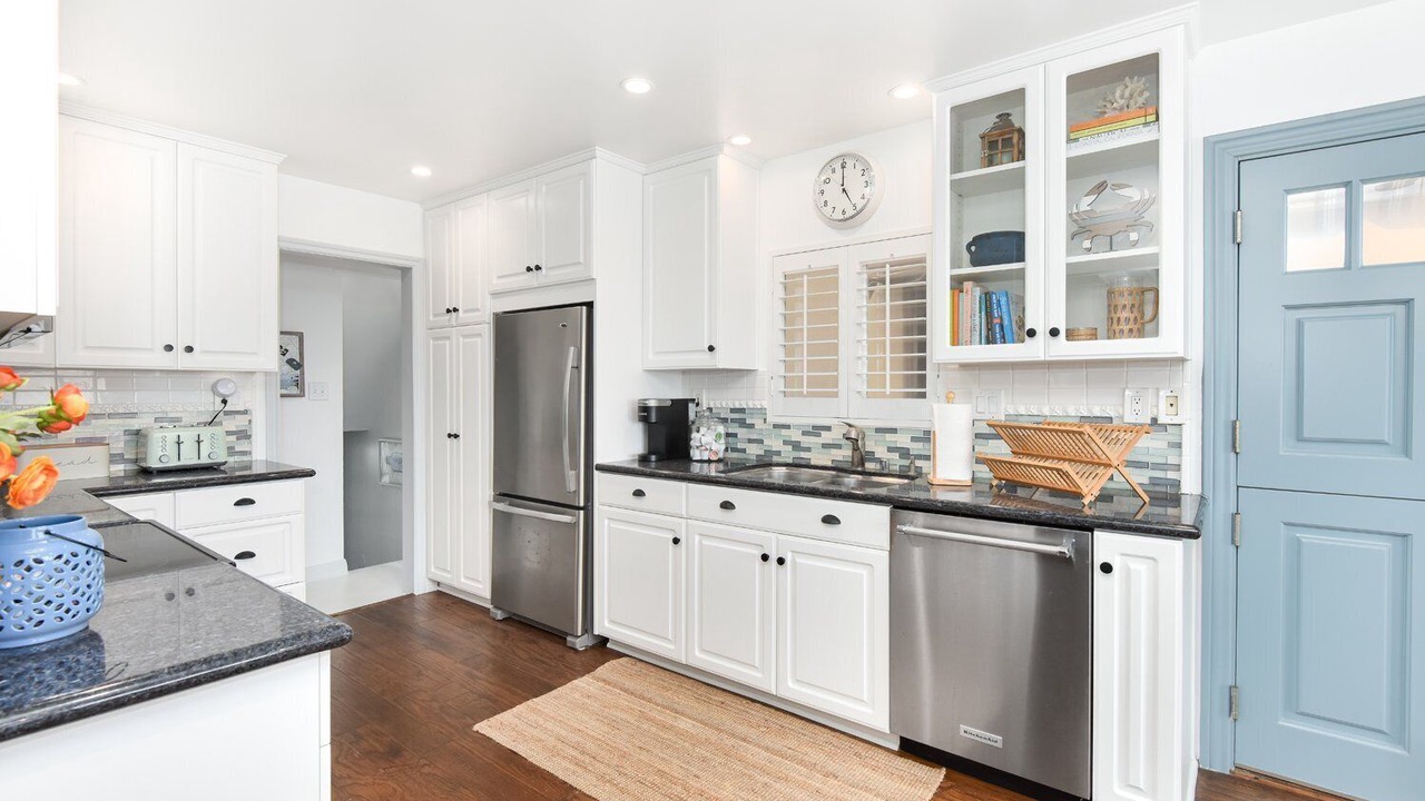 Photo of Kitchen in Santa Ana Heights