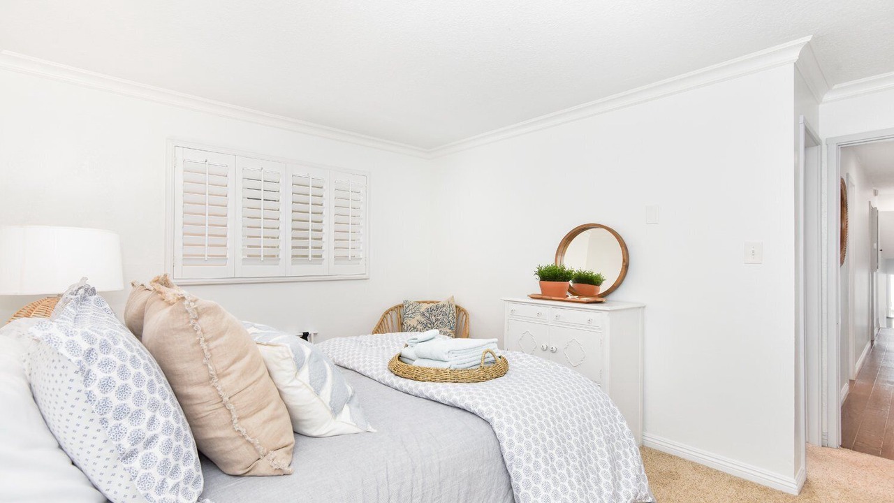 Photo of Bedroom in Santa Ana Heights