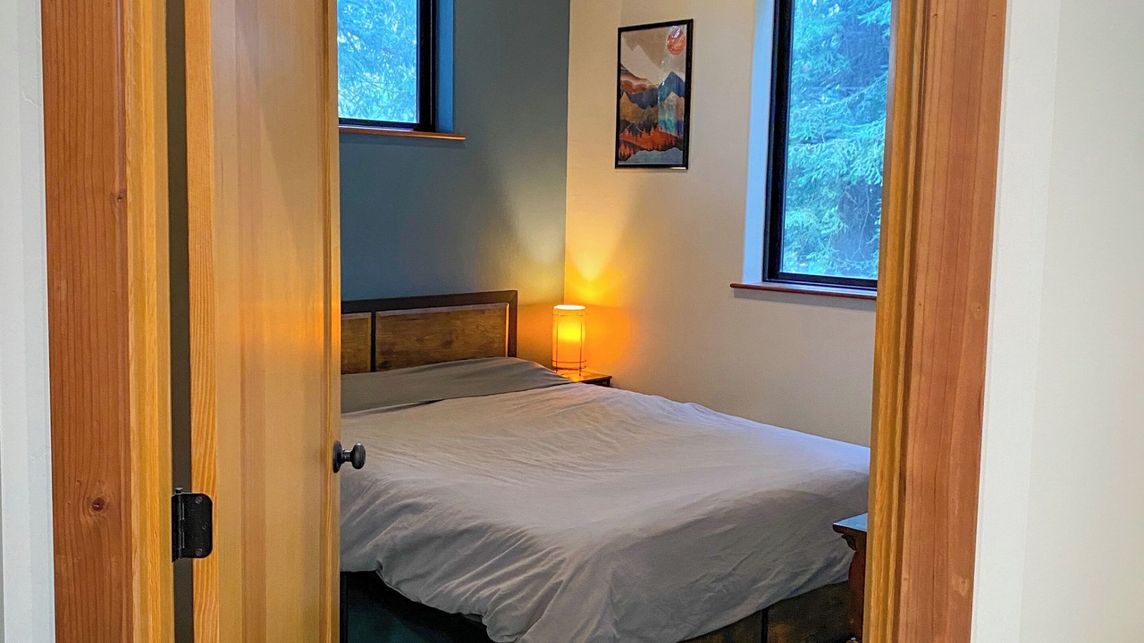 Photo of Bedroom in Pacific