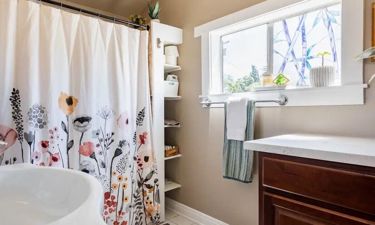 Photo of Bathroom in North Central