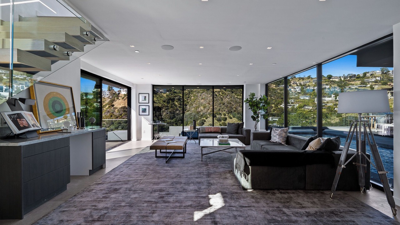 Photo of Livingroom in The Bird Streets