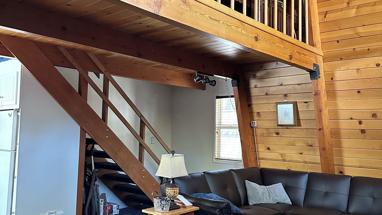 Photo of Livingroom in Green Valley Lake