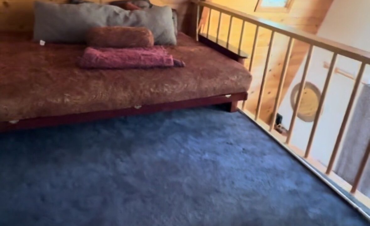 Photo of Bedroom in Green Valley Lake