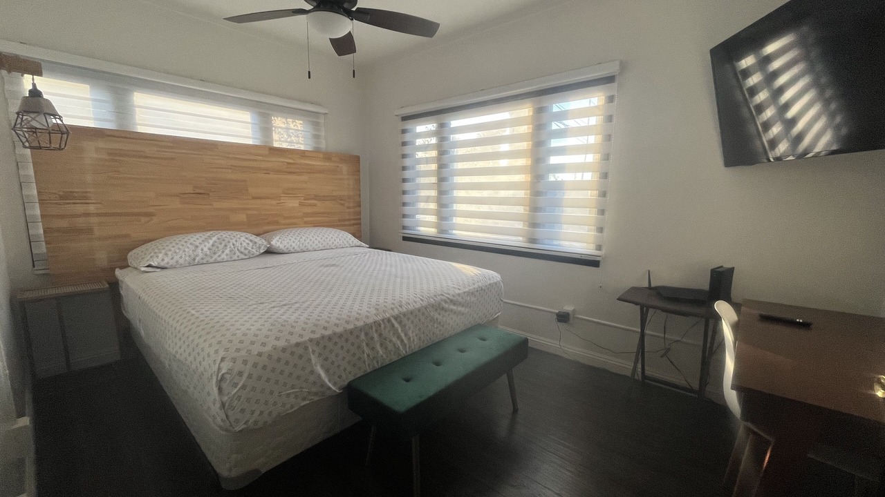 Photo of Bedroom in Downtown Riverside