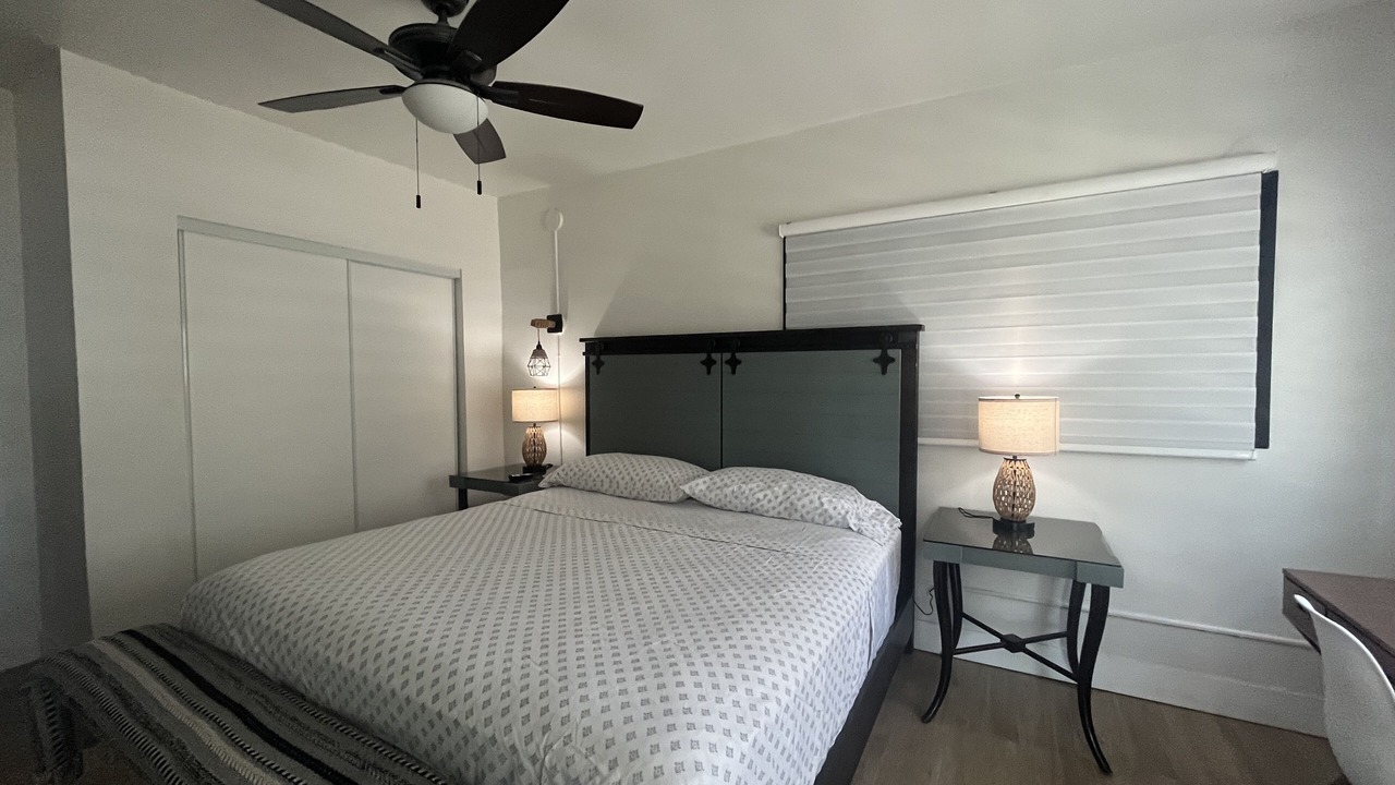 Photo of Bedroom in Downtown Riverside