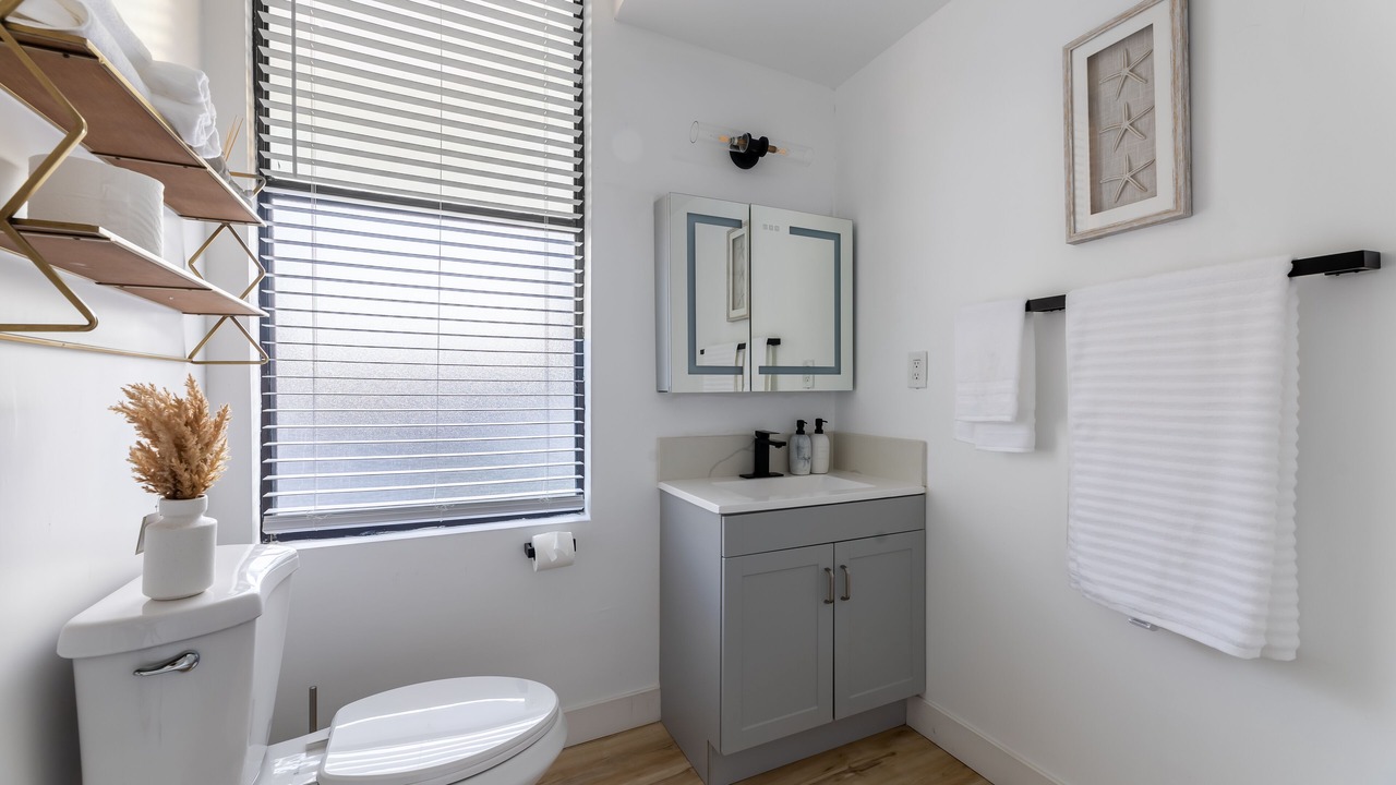 Photo of Bathroom in Mid Central