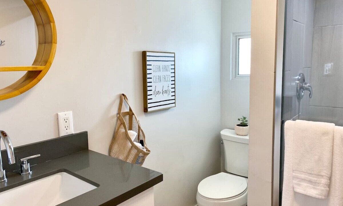 Photo of Bathroom in Huntington Beach