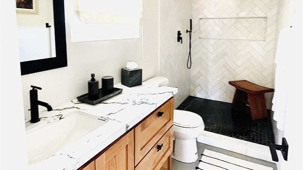 Photo of Bathroom in Wonder Valley