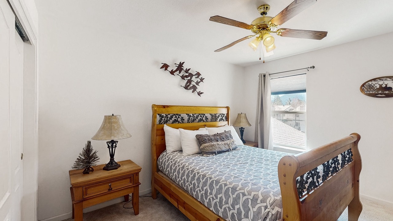 Photo of Bedroom in Bass Lake