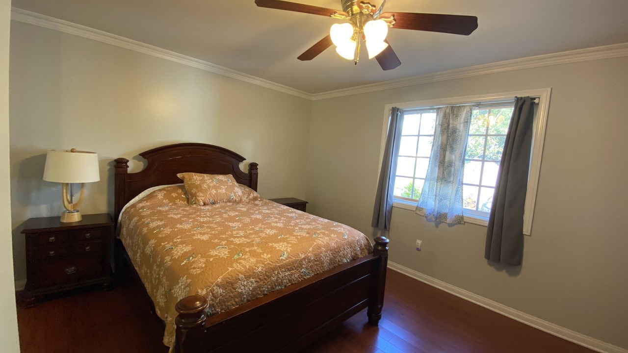 Photo of Bedroom in North Hills West