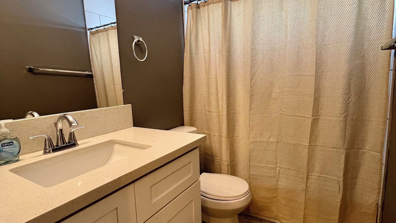 Photo of Bathroom in Rialto