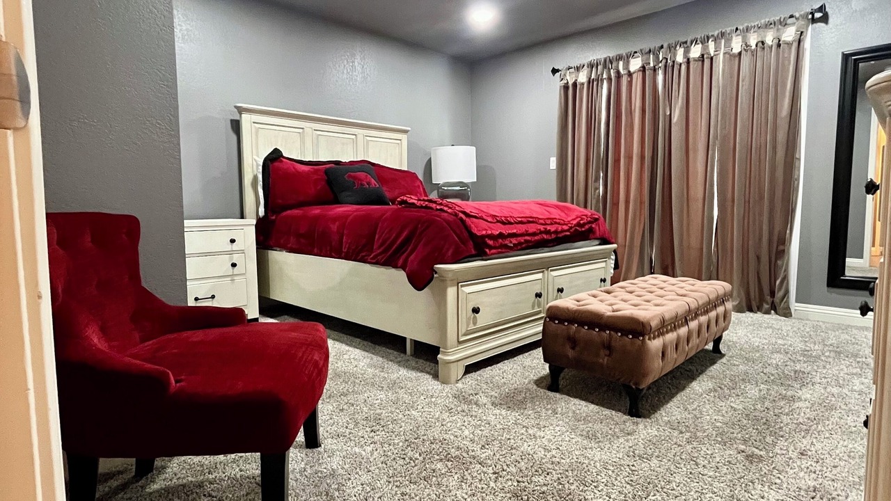 Photo of Bedroom in Rialto