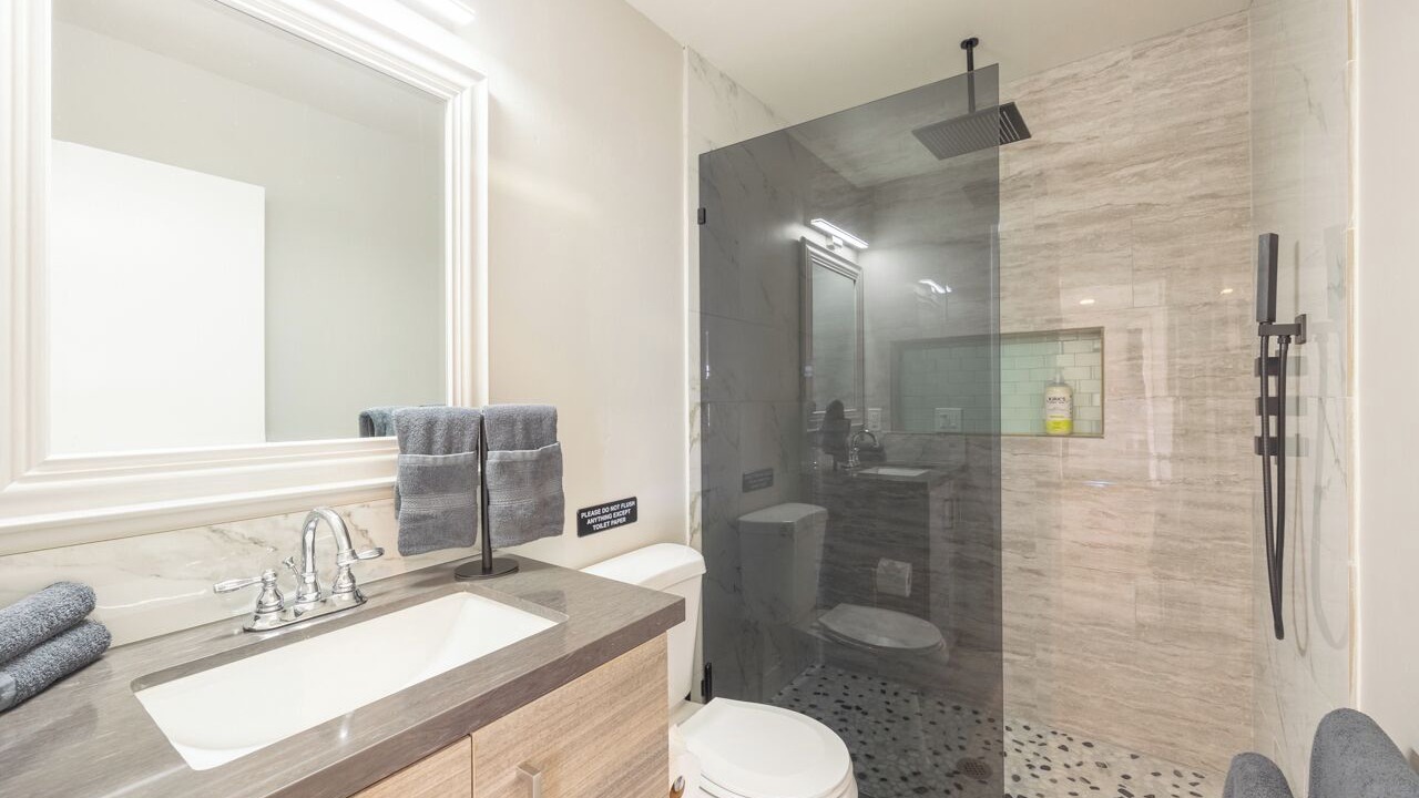 Photo of Bathroom in Swan Canyon