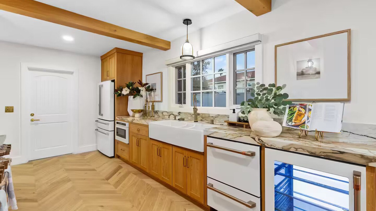 Photo of Kitchen in Harbor