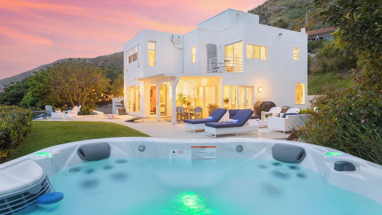 Photo of Others in Western Malibu