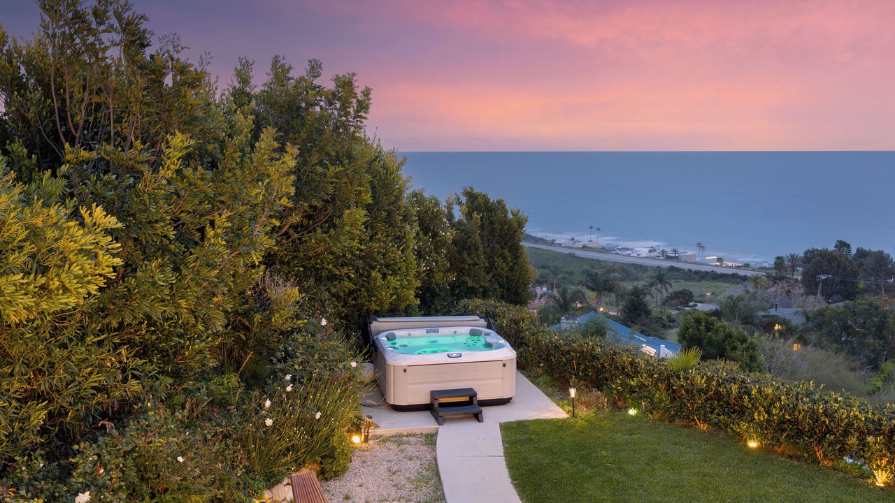 Photo of Others in Western Malibu