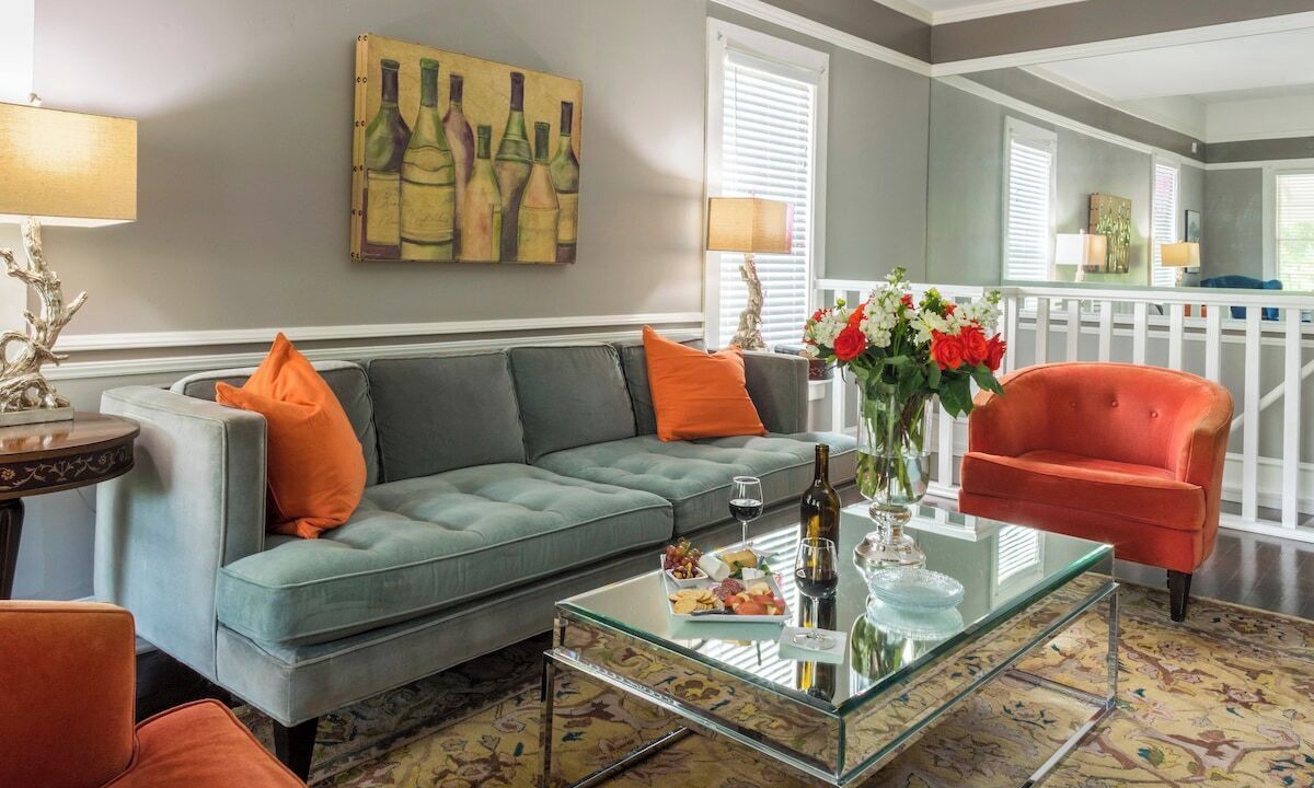 Photo of Livingroom in St. Helena
