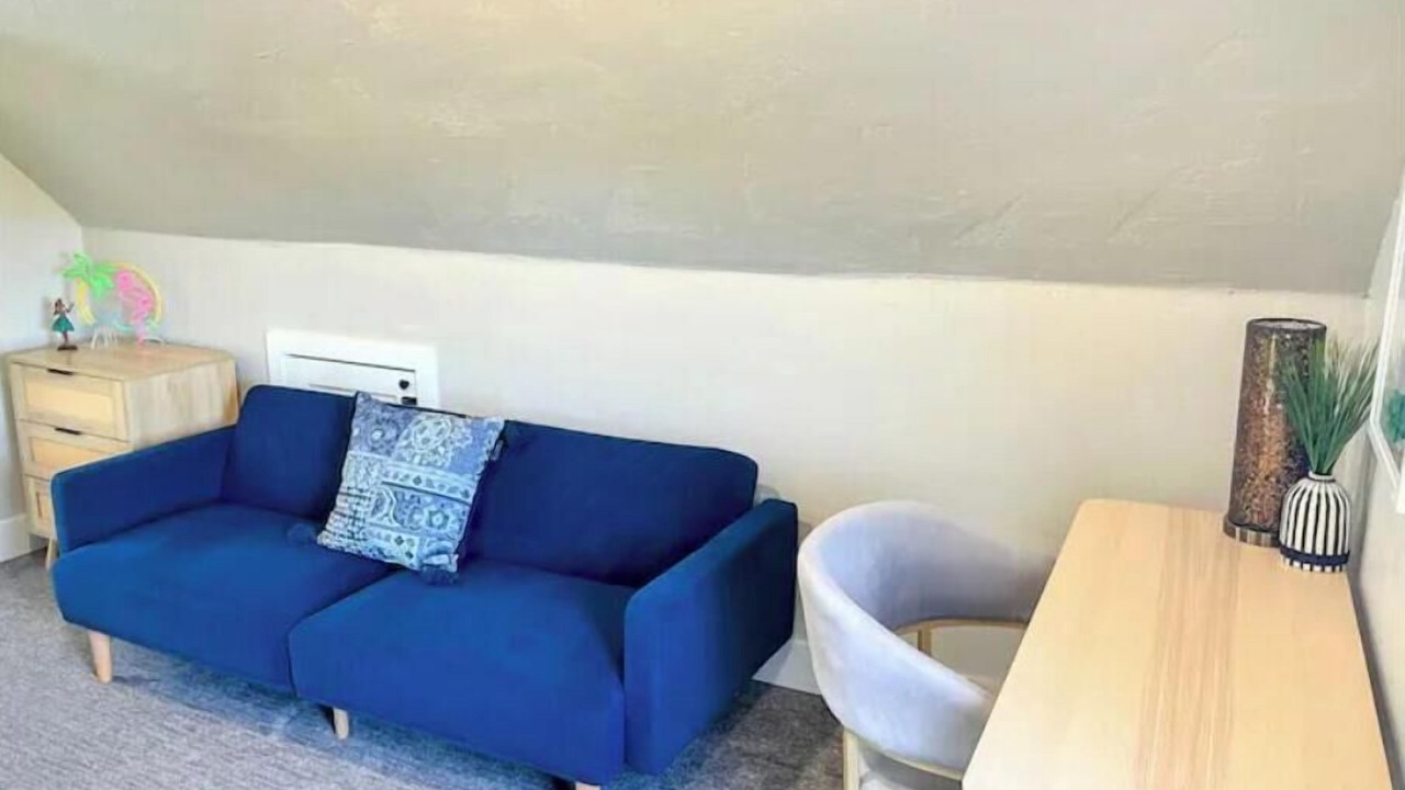 Photo of Livingroom in Eureka