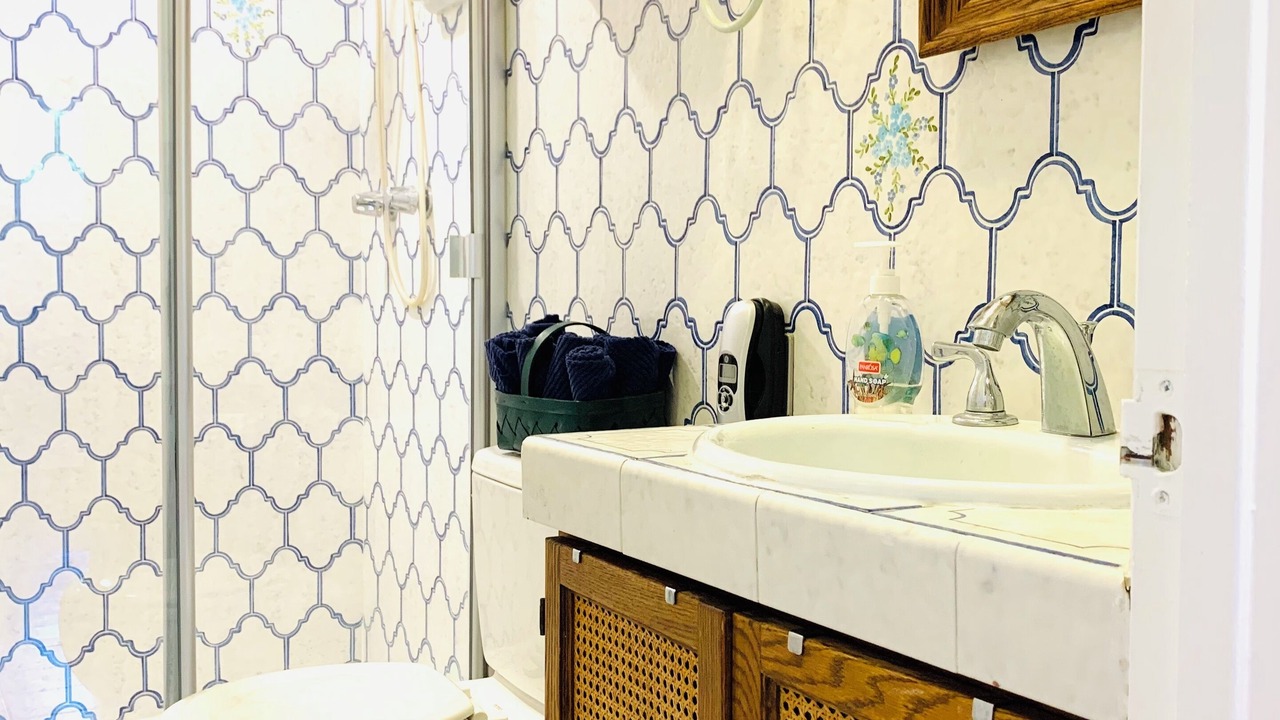 Photo of Bathroom in Northwest San Pedro
