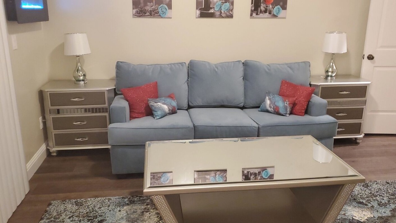 Photo of Livingroom in Roseville