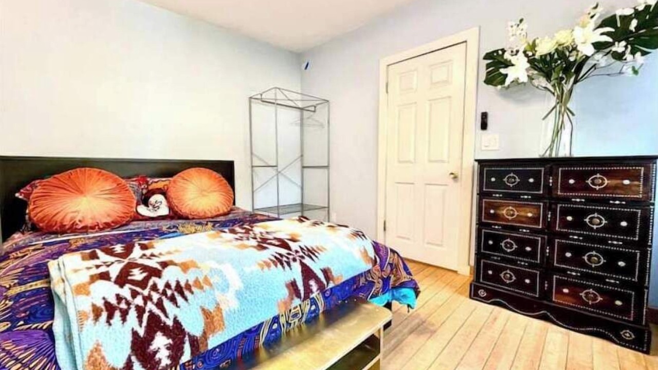 Photo of Bedroom in Burbank