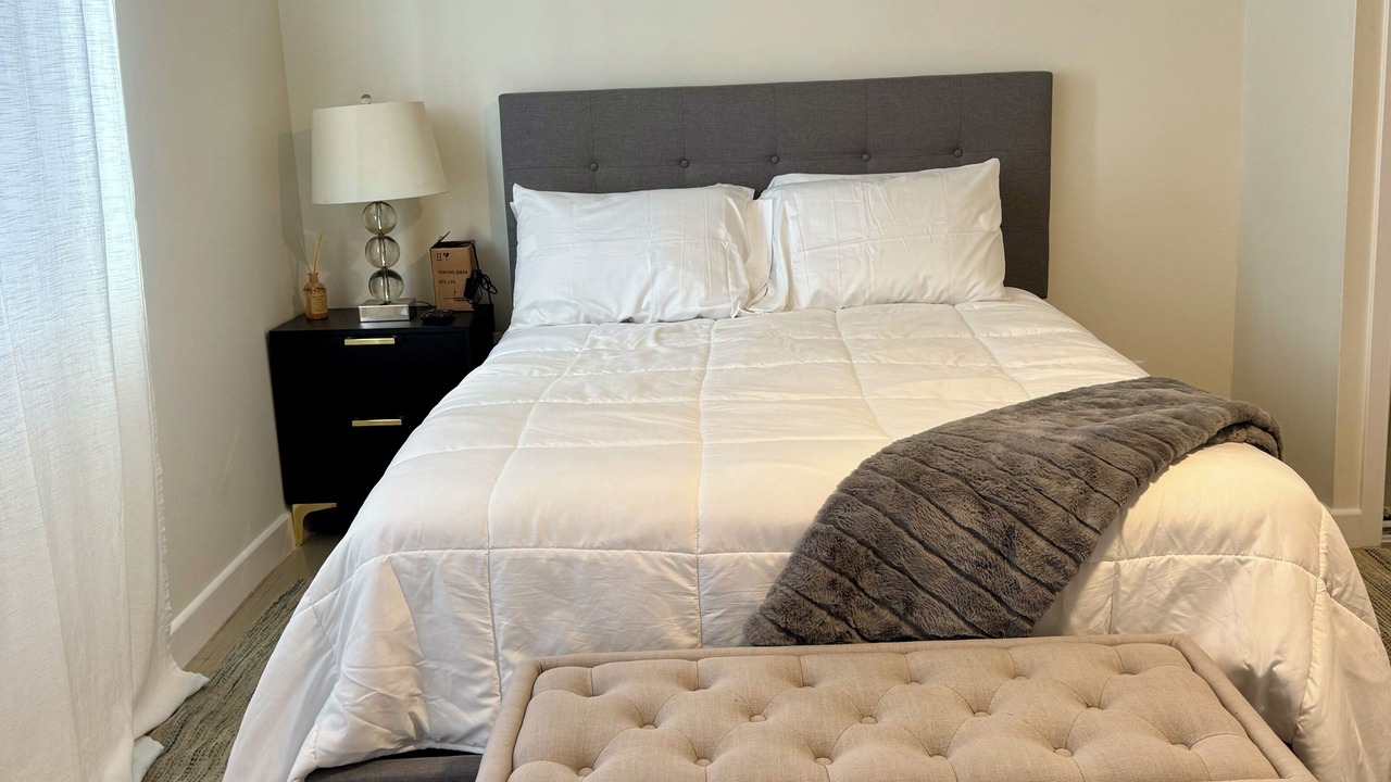 Photo of Bedroom in Valley Village