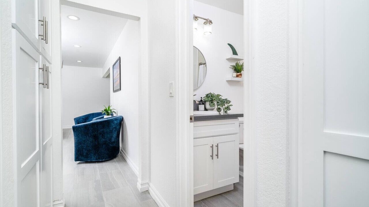Photo of Bathroom in Huntington Beach