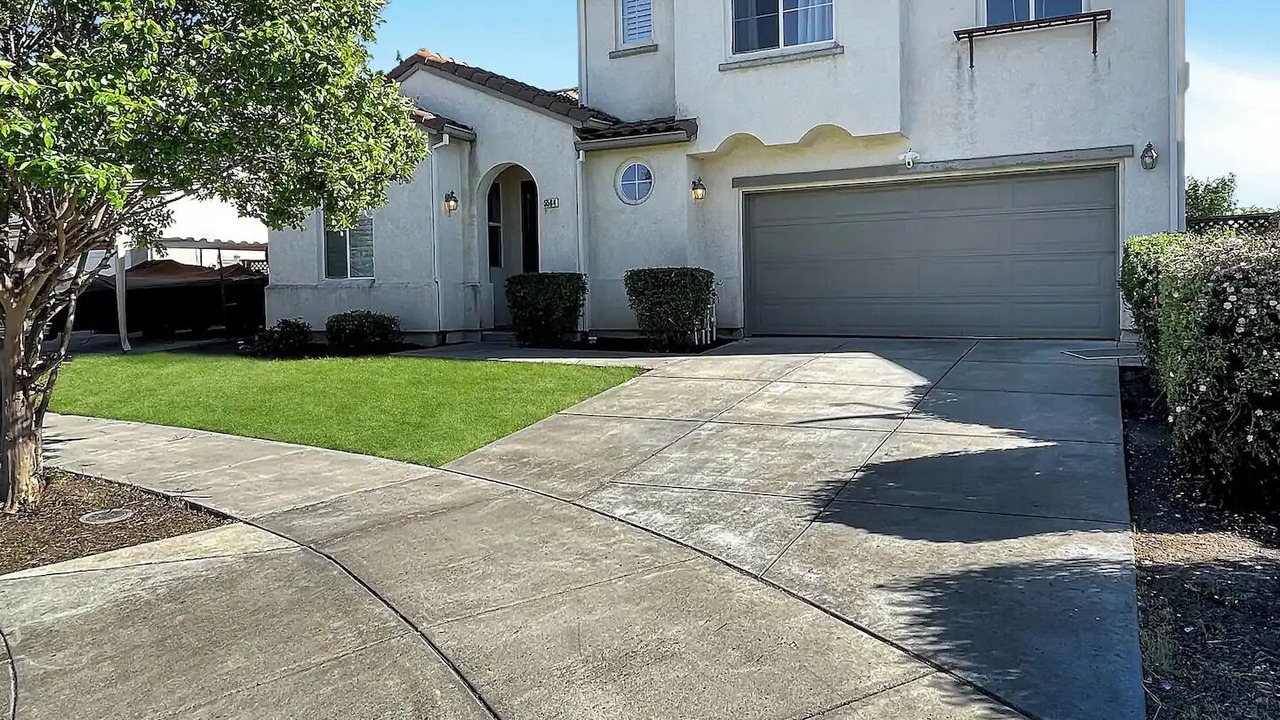 Photo of Outdoor in Antioch