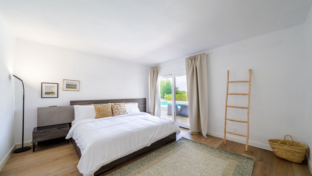 Photo of Bedroom in Hollywood Hills
