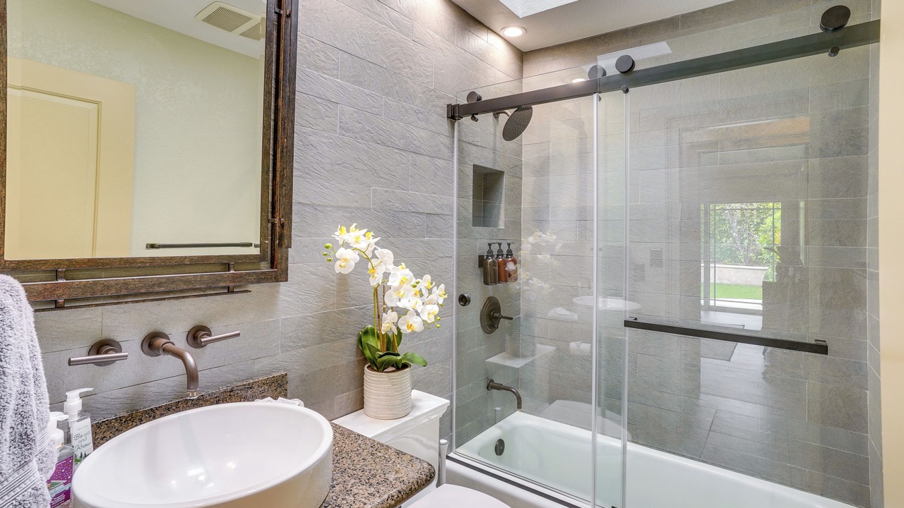 Photo of Bathroom in North Tustin