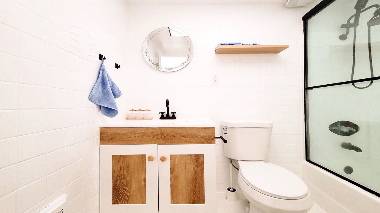 Photo of Bathroom in Santa Ana