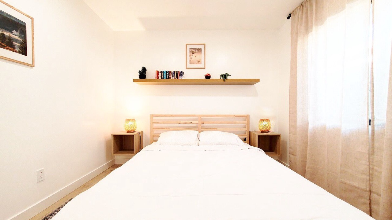 Photo of Bedroom in Santa Ana