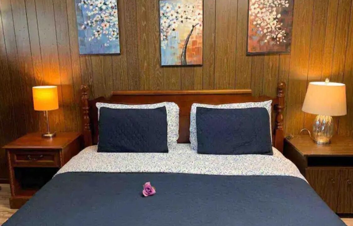 Photo of Bedroom in Hawthorne