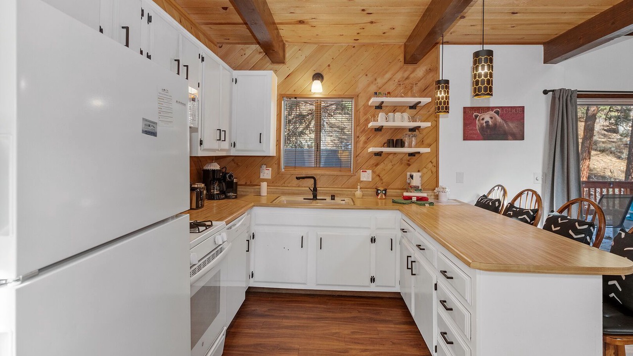 Photo of Kitchen in Upper Moonridge