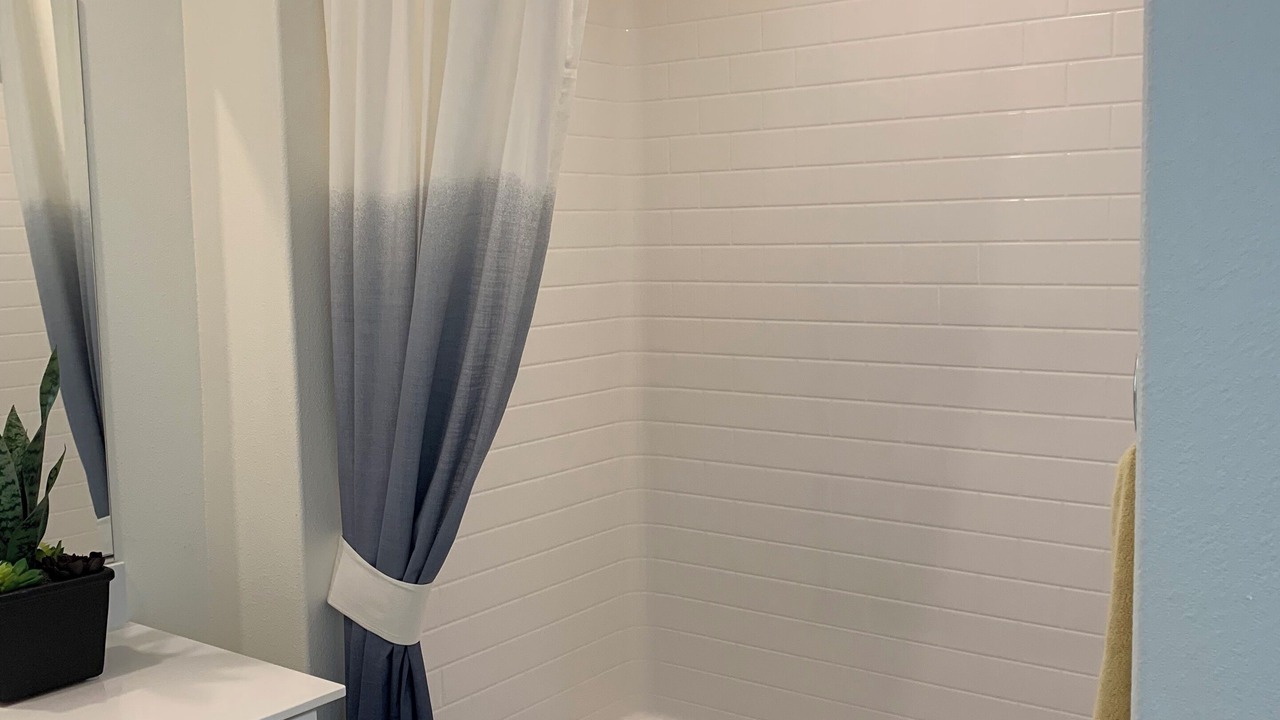 Photo of Bathroom in Canyon Country