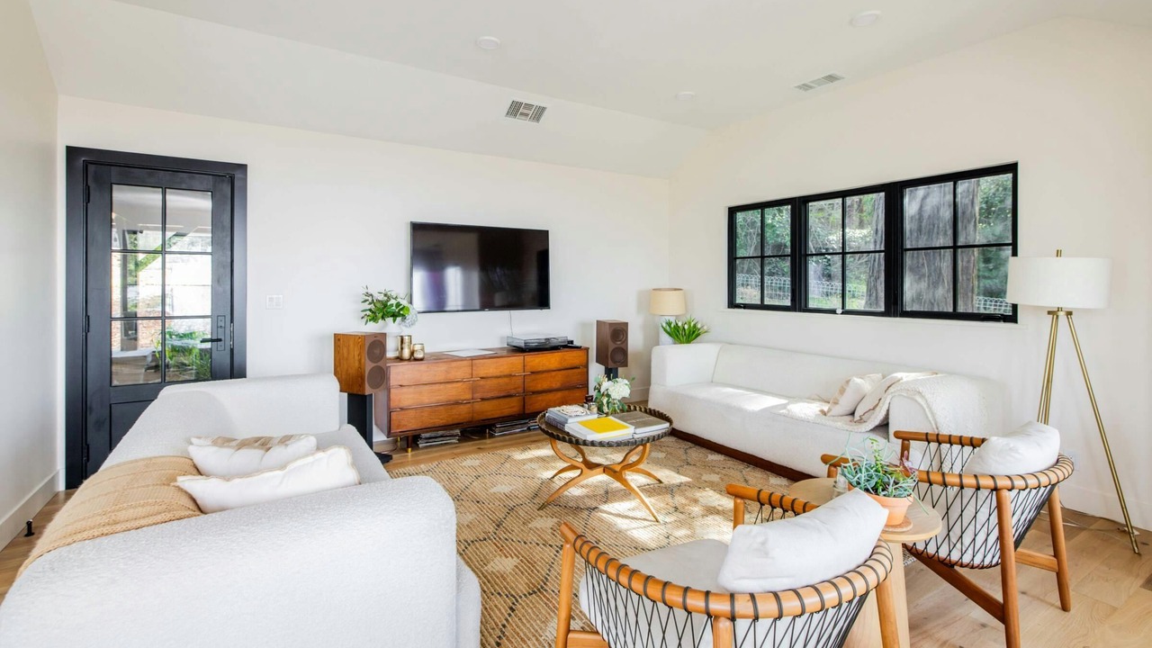 Photo of Livingroom in Glen Highlands