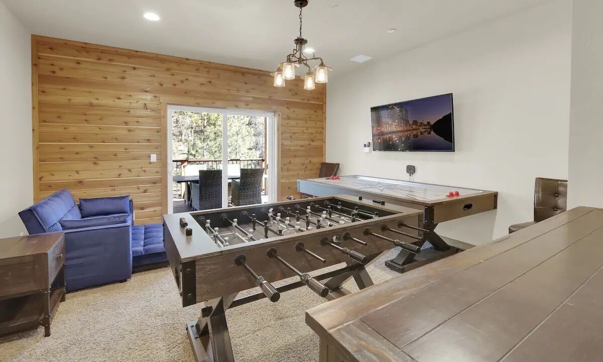Photo of Bedroom in Upper Moonridge