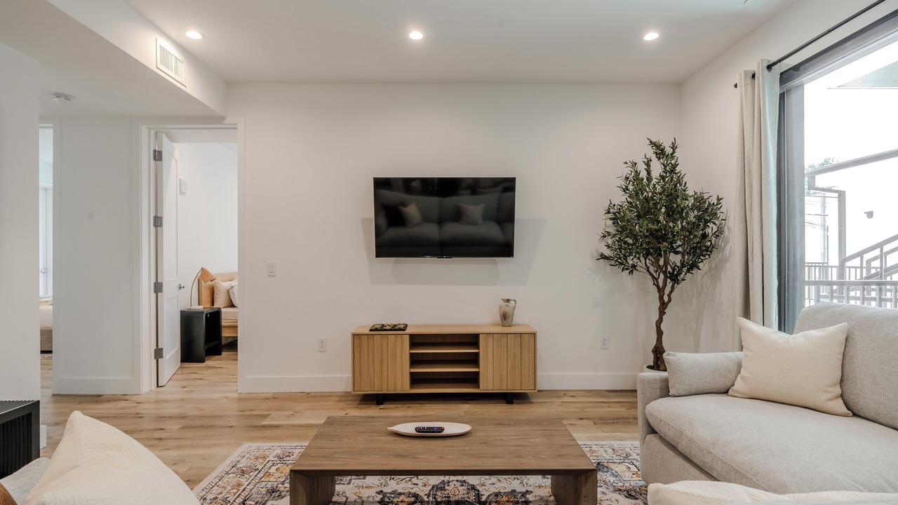 Photo of Livingroom in Studio City