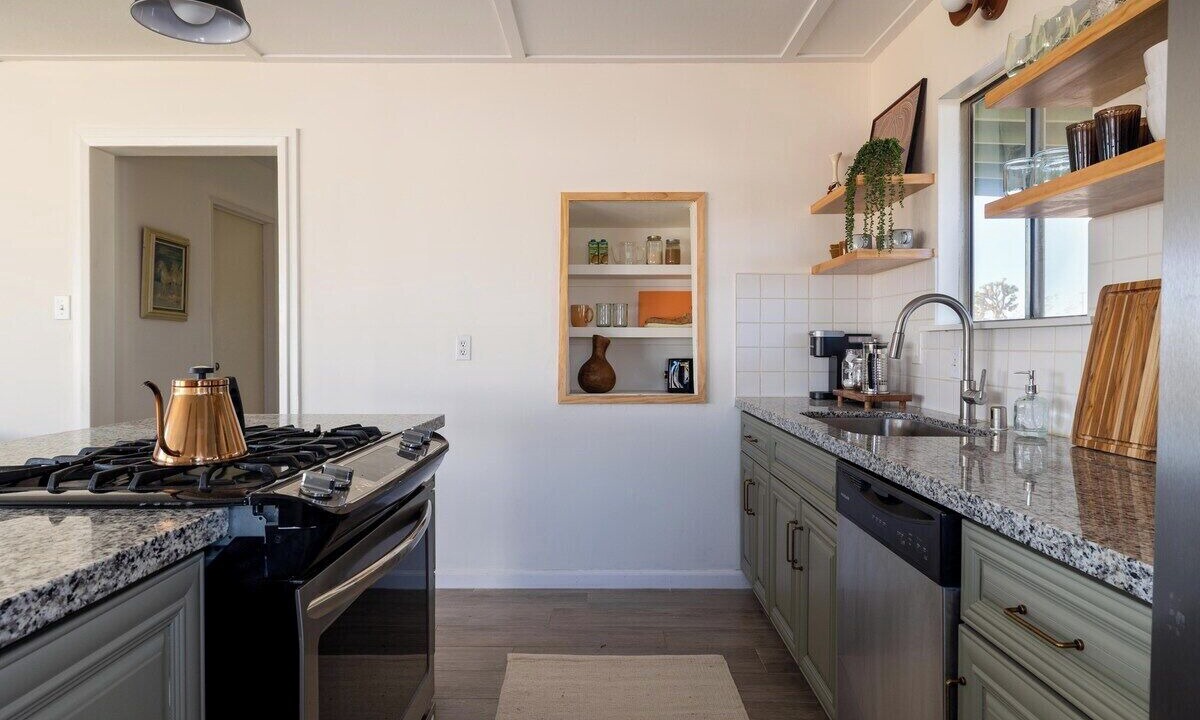 Photo of Kitchen in Landers