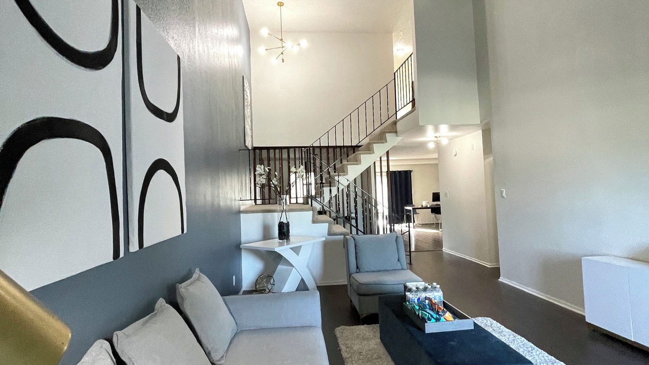 Photo of Livingroom in South San Francisco