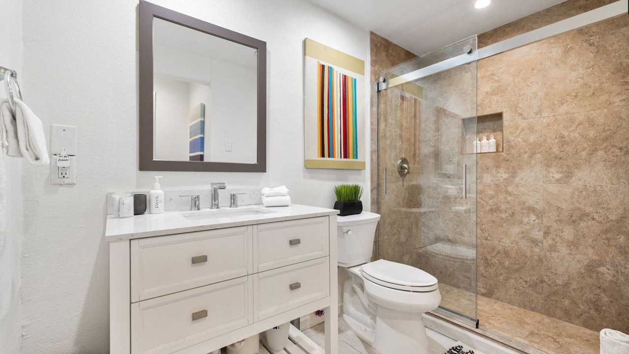 Photo of Bathroom in Magnesia Falls Cove
