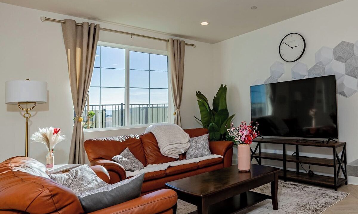 Photo of Livingroom in Ontario