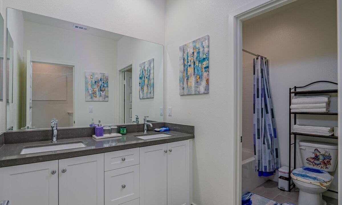 Photo of Bathroom in Ontario