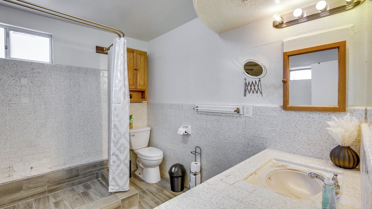 Photo of Bathroom in El Centro