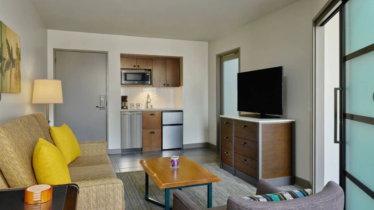 Photo of Livingroom in Cortez Hill