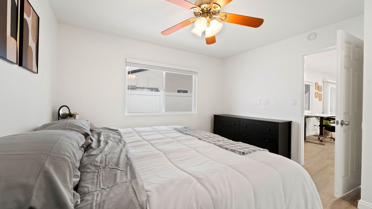 Photo of Bedroom in Rancho Penasquitos