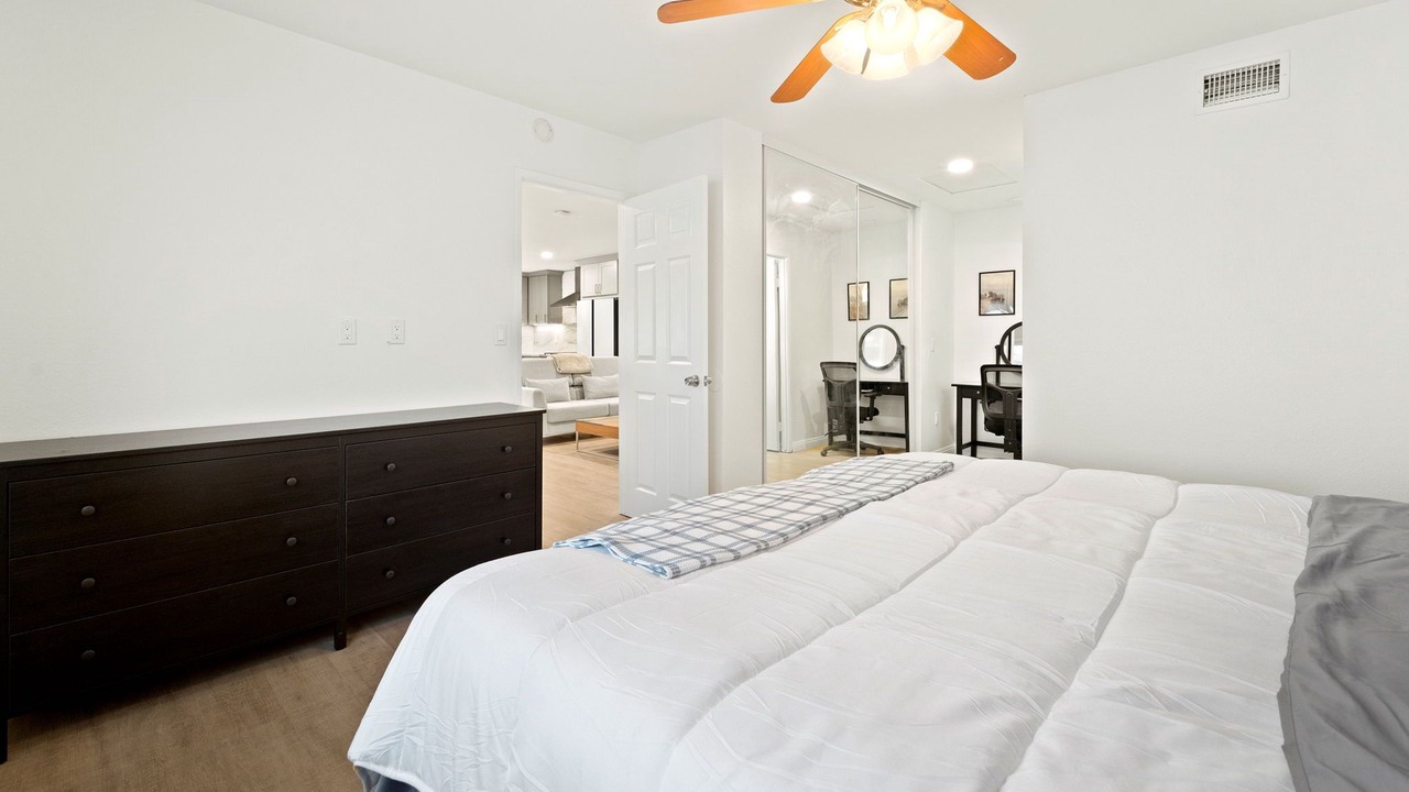 Photo of Bedroom in Rancho Penasquitos