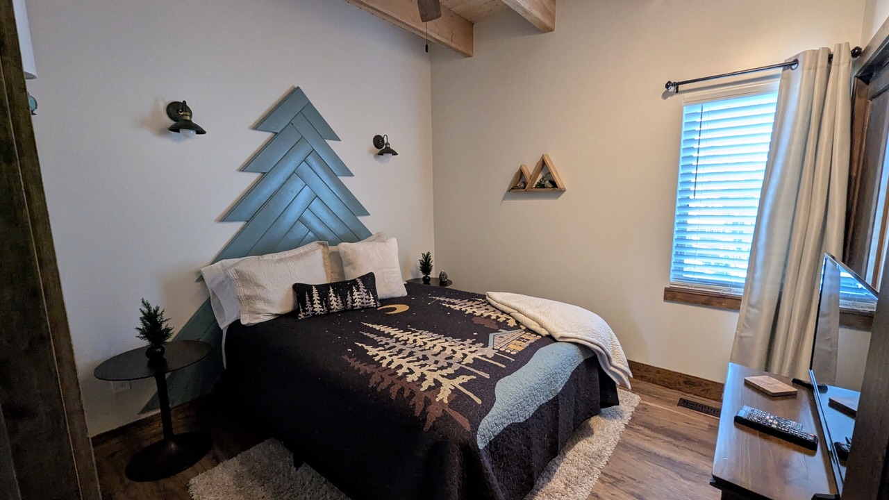 Photo of Bedroom in Woodlands